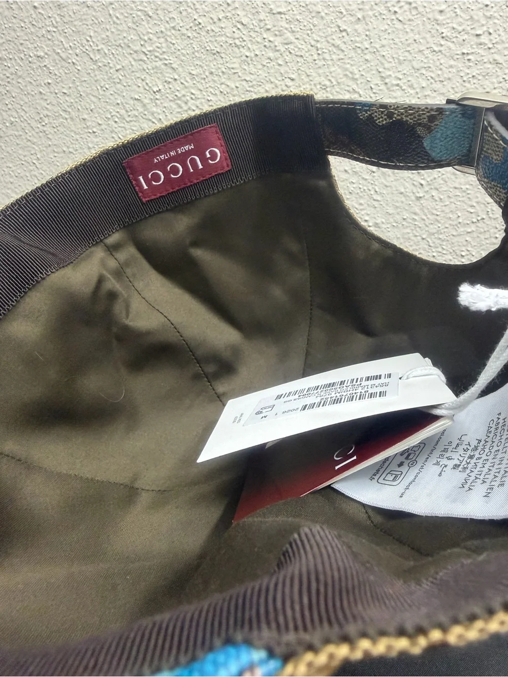 Gucci Beige GG Canvas Monogram Cap